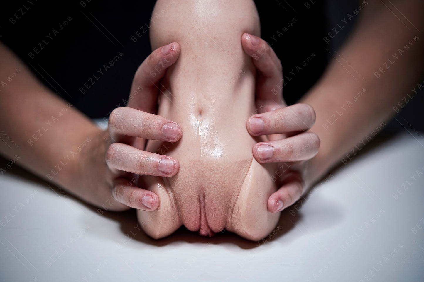 Bezlya Masturbator - U-AIR02 (Silicone) Sex Toy